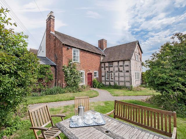 Large House To Rent In Attingham Park Near Shrewsbury Sleeps 14