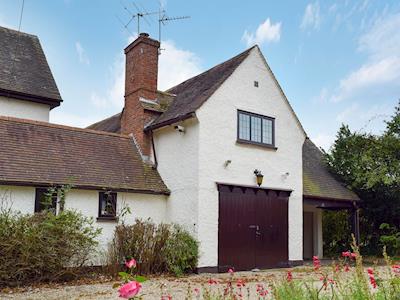 Warwick Holiday Cottages To Rent Self Catering Accommodation In