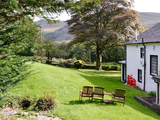 Cosy Cottage In Loweswater With Short Breaks All Year 1 Bedroom