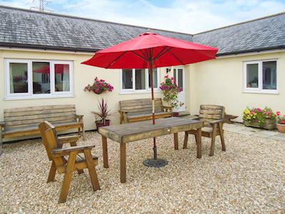 Dorchester Holiday Cottages To Rent Self Catering Accommodation