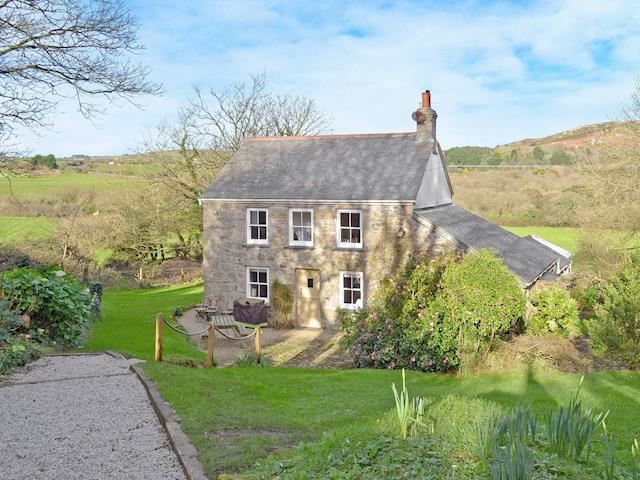 Self Catering Cottage In Lelant Downs Hayle With 3 Bedrooms For Rent