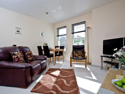 Torquay Holiday Cottages To Rent Self Catering Accommodation In