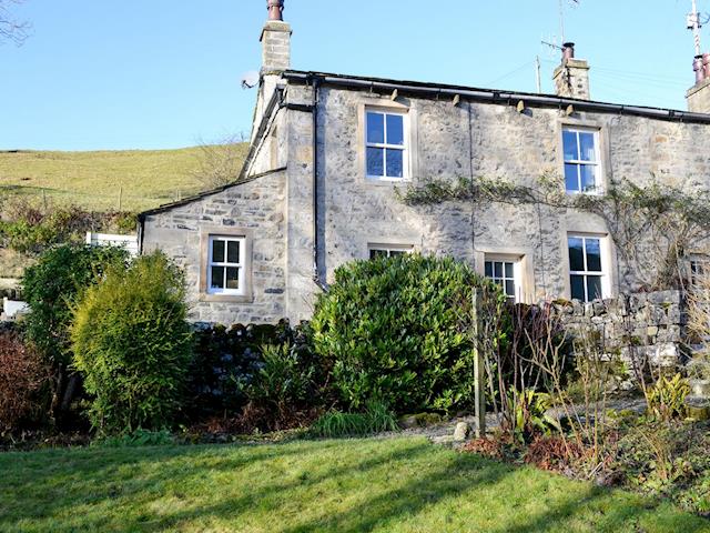 Late Availability Cottage In Scalegill Near Kirkby Malham Sleeps 5