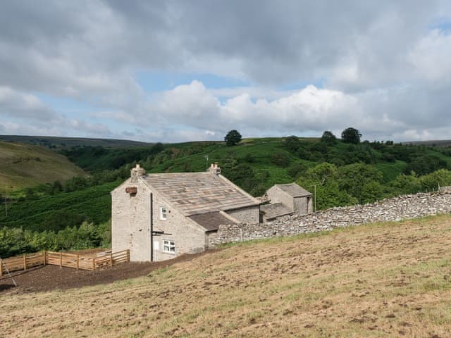 Cottage Holiday In Helwith Near Marske With 2 Bedrooms For Rent