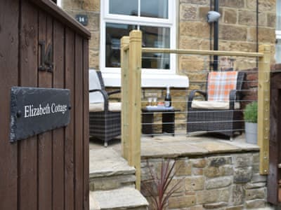 Holiday Cottages For Self Catering Rental In Staithes North Yorkshire